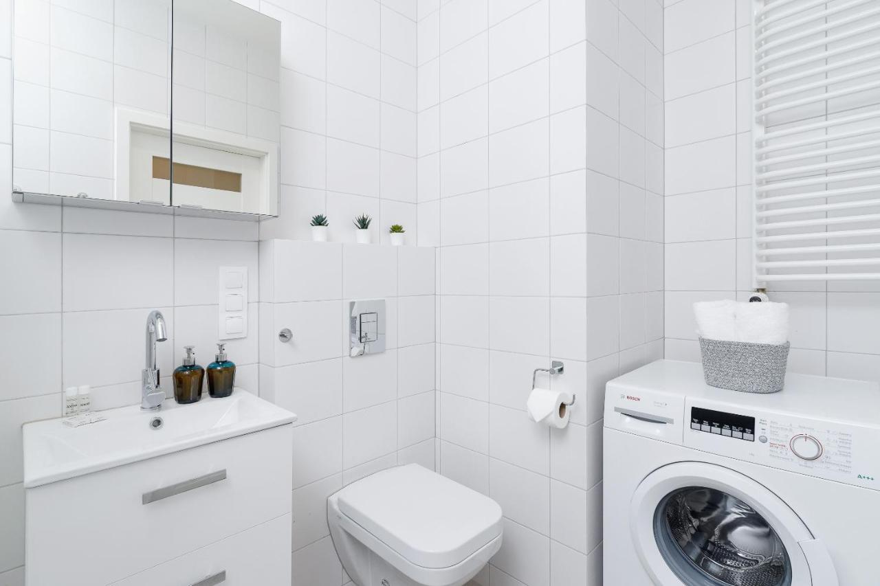 Apartments Cracow Rakowicka By Noclegi Renters Cracovie Extérieur photo